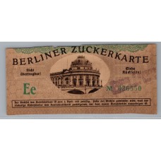 ALEMANIA 1921 TARJETA DE RACIONAMIENTO DE AZUCAR UNO DE LOS PRODUCTOS QUE MAS ESCASEABAN EN LA POSTGUERRA NOTESE QUE EN EL DORSO HAY DOS MARCAS TIPO MATASELLOS MUDOS SUPONEMOS QUE SE APLICABAN A MEDIDA QUE CANJEARON LOS CUPONES, MUY RARO ITEM